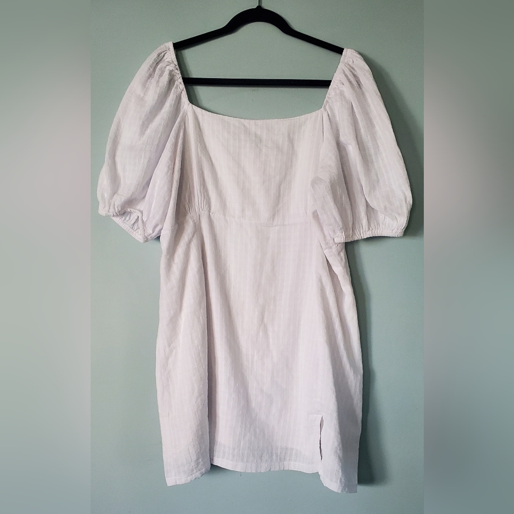 Light weight, summer/spring white short dress